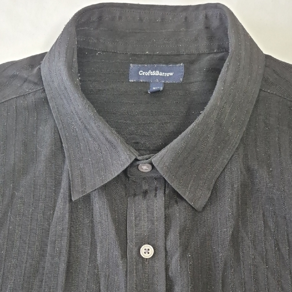Croft & Barrow Men's Charcoal Button Down Shirt